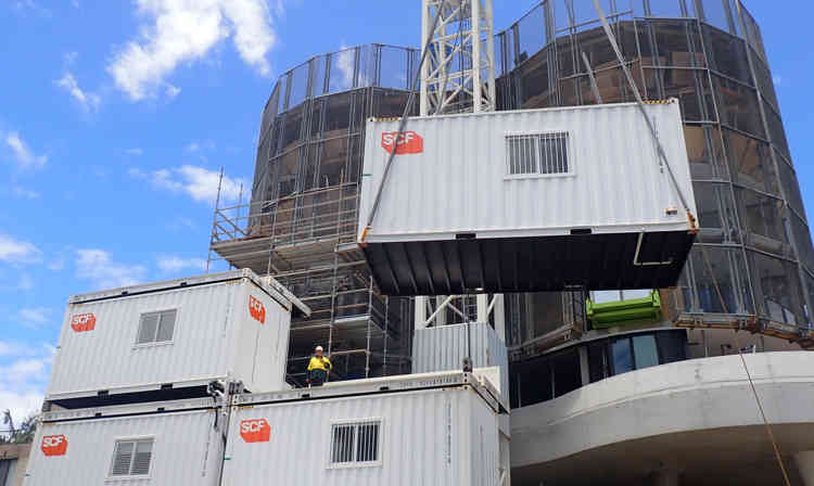 SCF 20Ft HP Full Width Container Lift