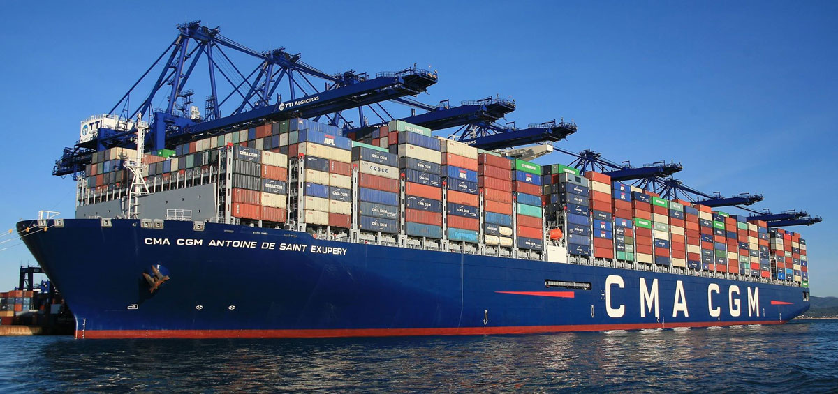 CMA CGM Antoine De Saint Exupery docked. Source: J&N Fotografia En Exteriores.